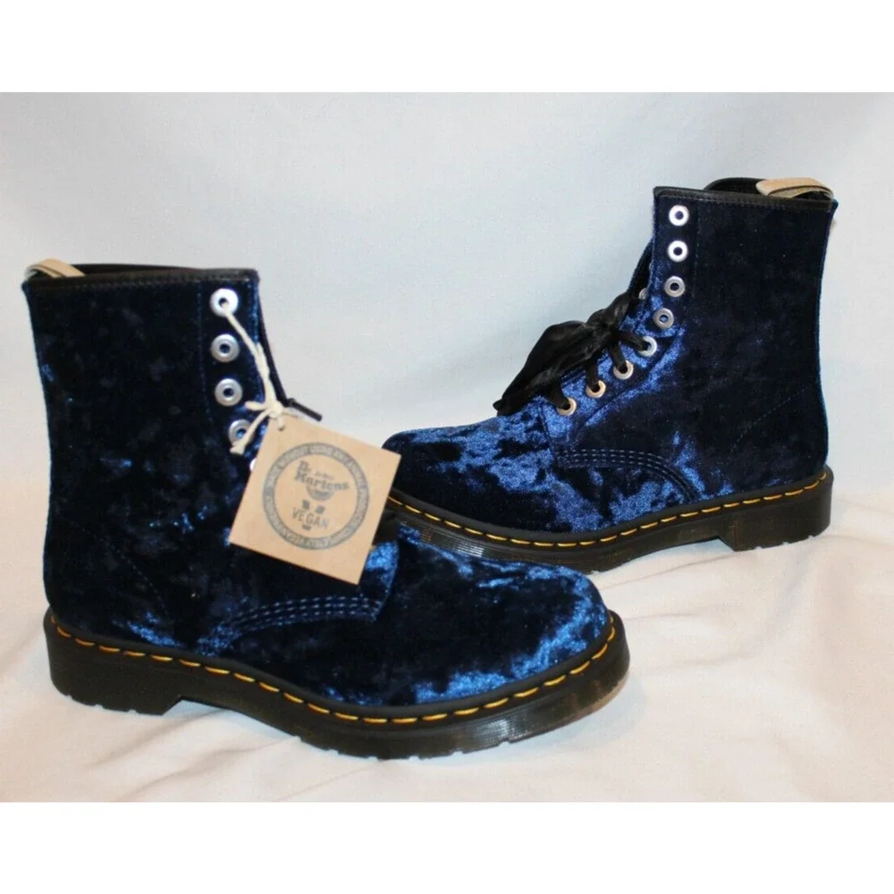 DR. MARTENS Women's‎ Airwair Vegan 1460 Blue Velvet Crushed Velvet Boots NEW